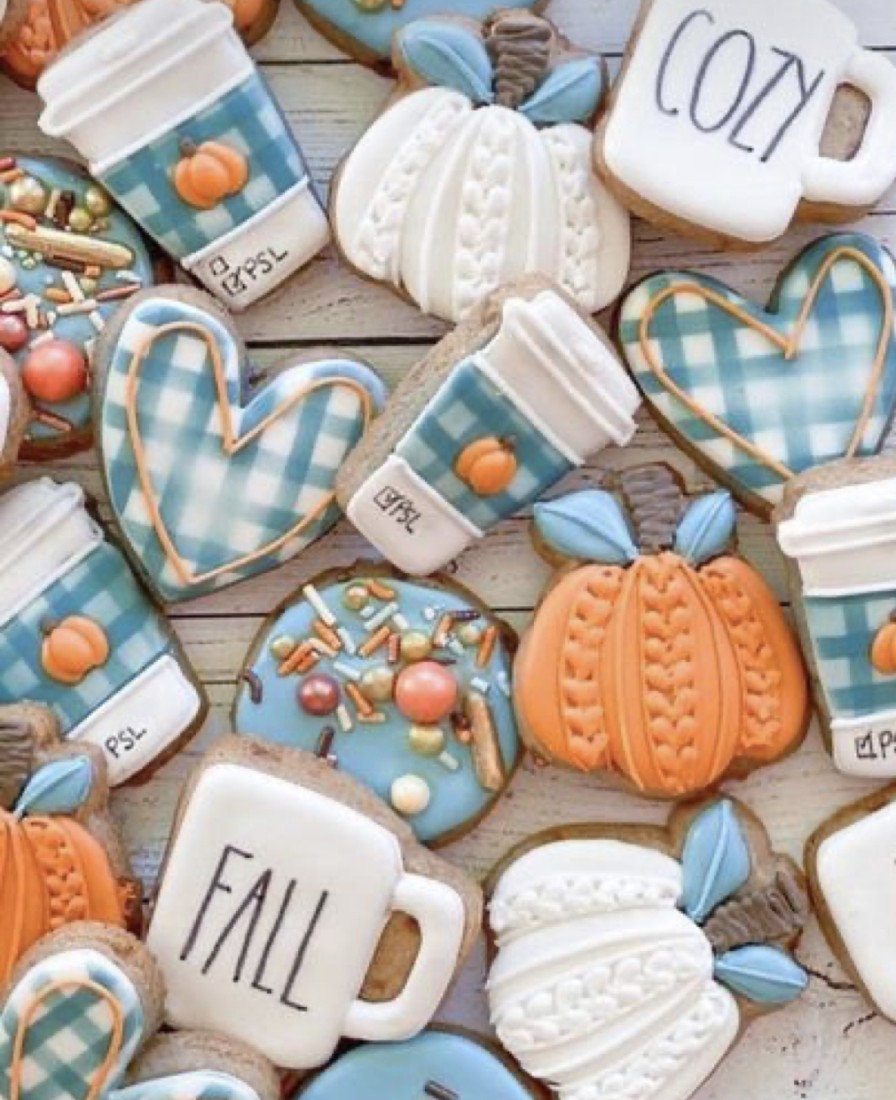 COZY Fall Cookies - Baking Classes Southfield Michigan | Cake Crumbs - IMG_44A635EBBF24-1